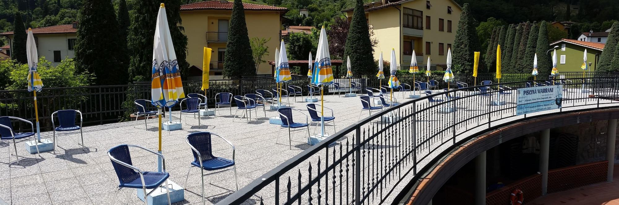 Hotel Marrani Ronta Kültér fotó