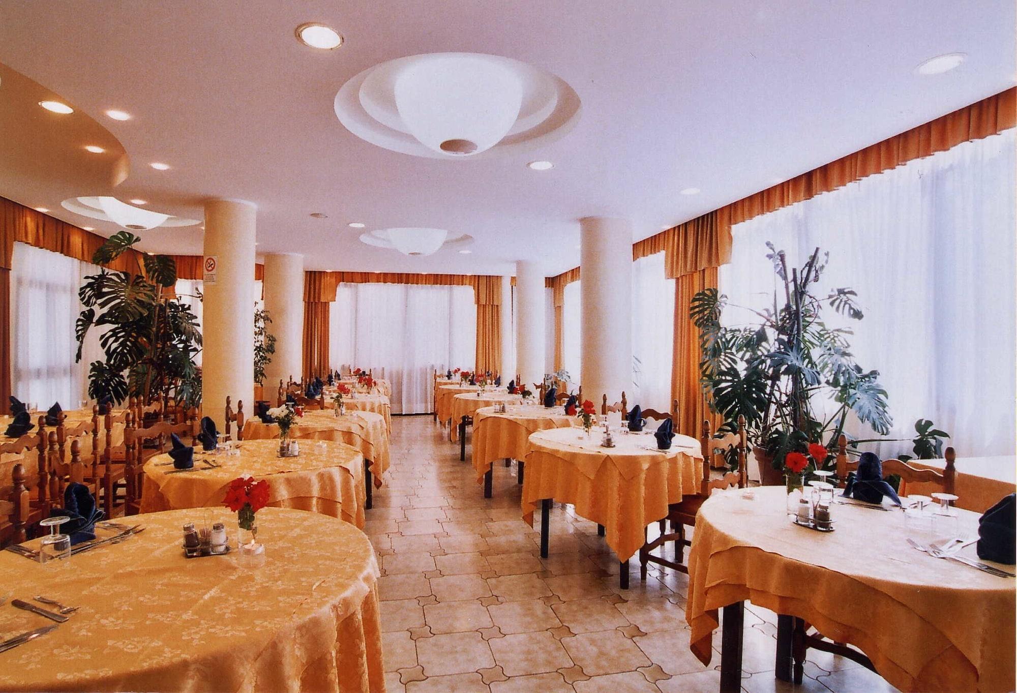 Hotel Marrani Ronta Kültér fotó