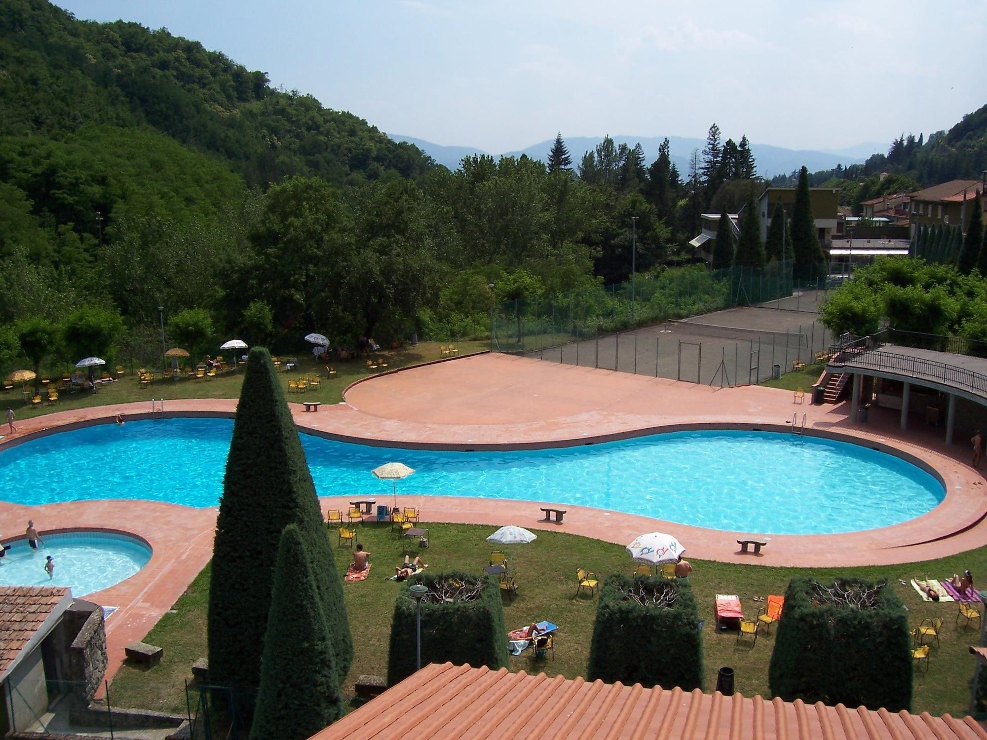 Hotel Marrani Ronta Kültér fotó